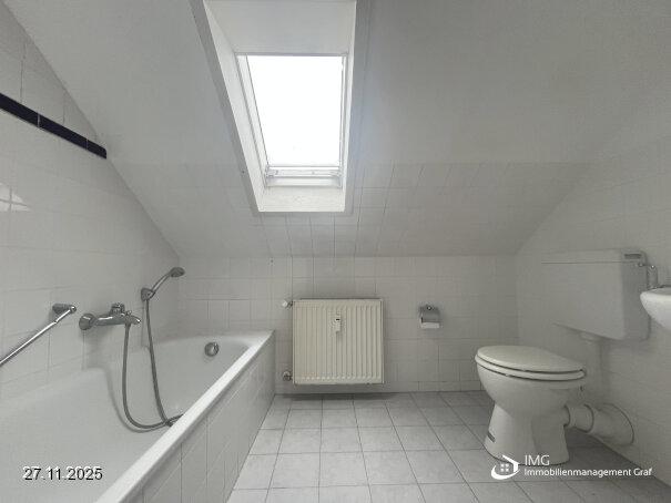 502_20251127-W14 IMG_2330